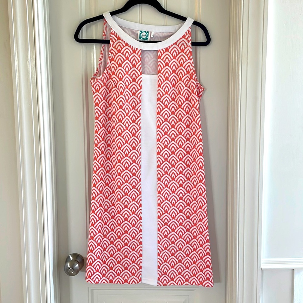 Fish coral and white summer dress